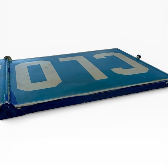 Vintage Open & Closed flip style Metal Sign • 19.75 inches by 8 inches - Picture 9 of 17